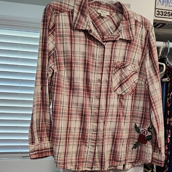 Style & Co. Dusty Rose Plaid Shirt - Picture 1 of 12